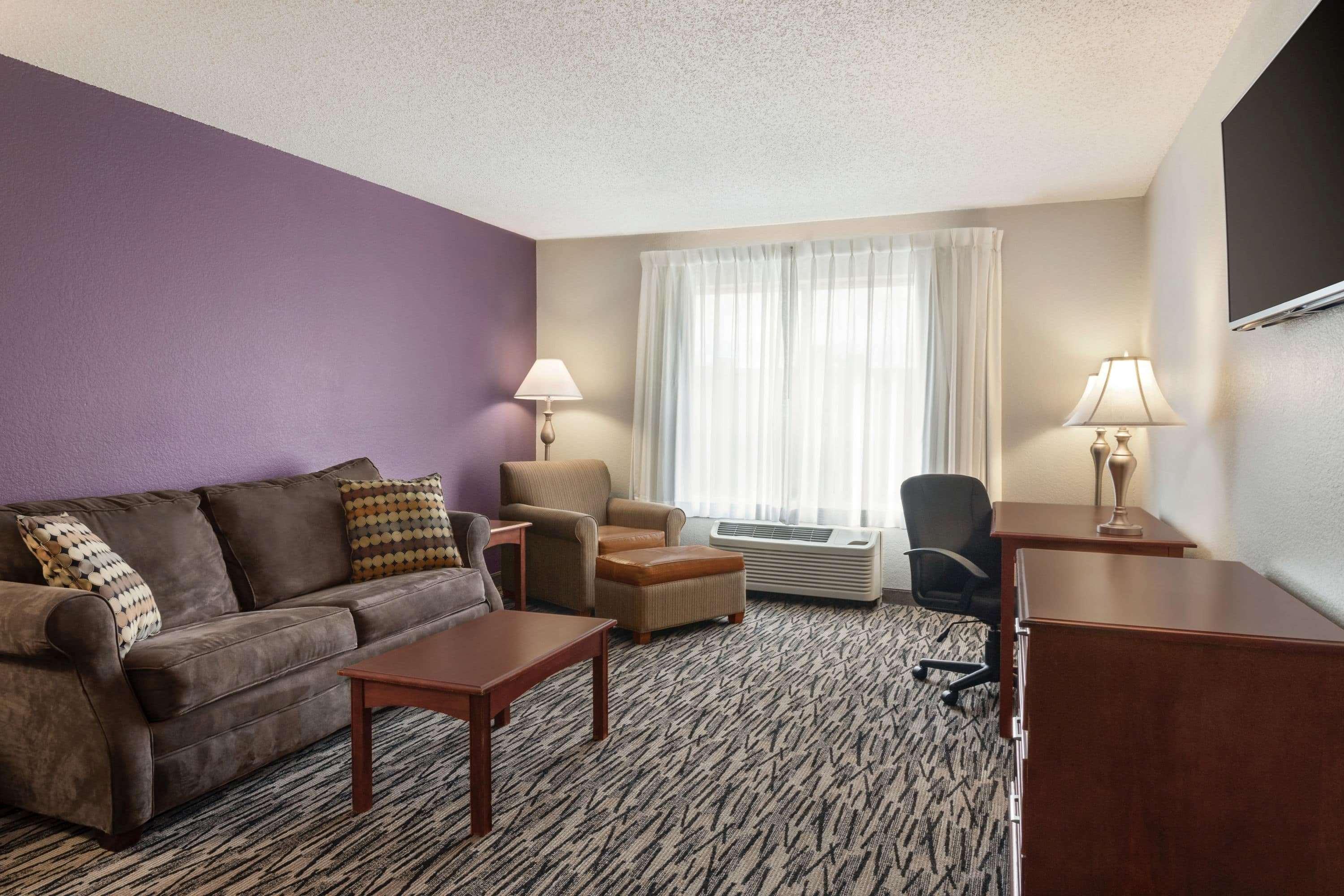 Baymont By Wyndham Springfield I-44 Hotel Екстериор снимка