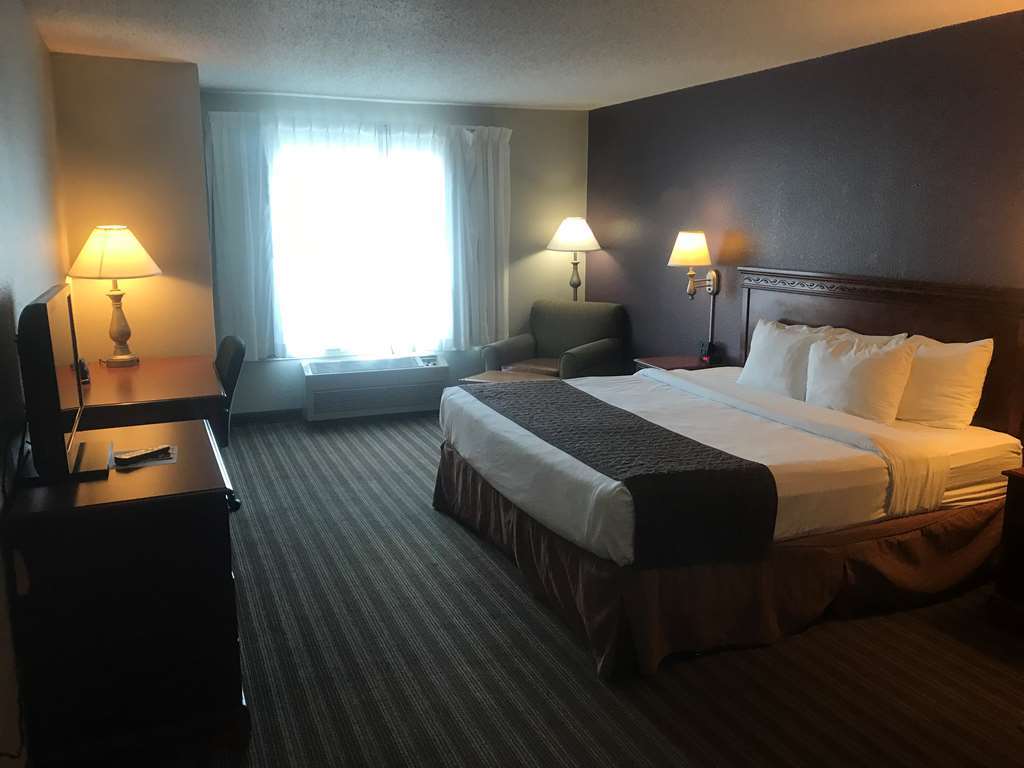 Baymont By Wyndham Springfield I-44 Hotel Стая снимка